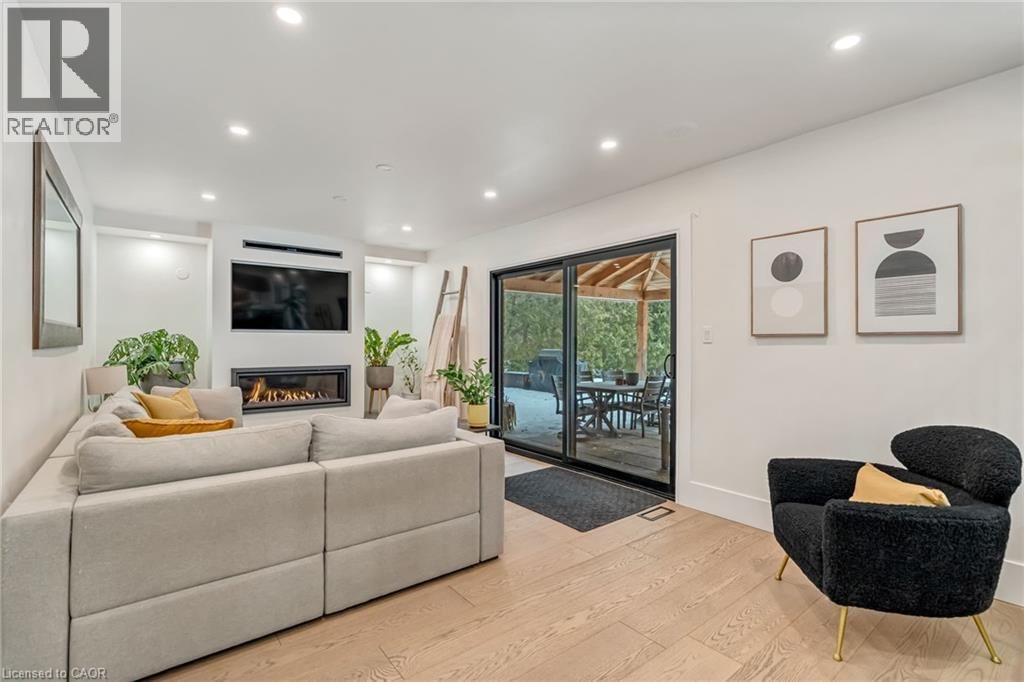 16 BANNISDALE WAY Image 19