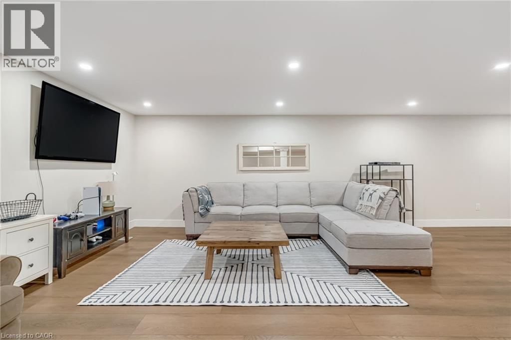 16 BANNISDALE WAY Image 39