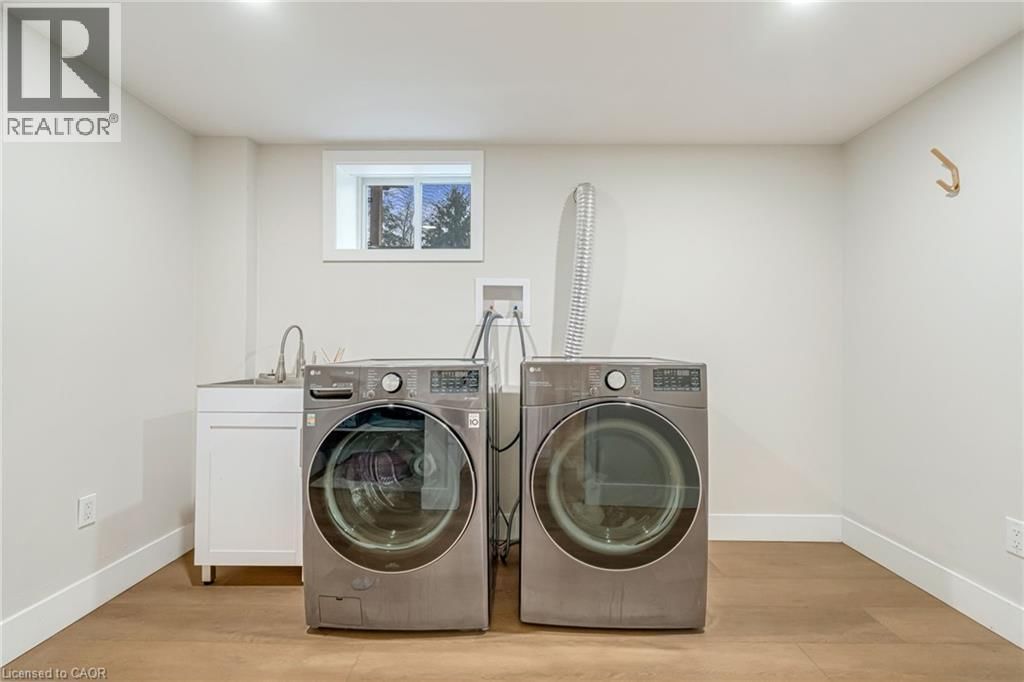 16 BANNISDALE WAY Image 40