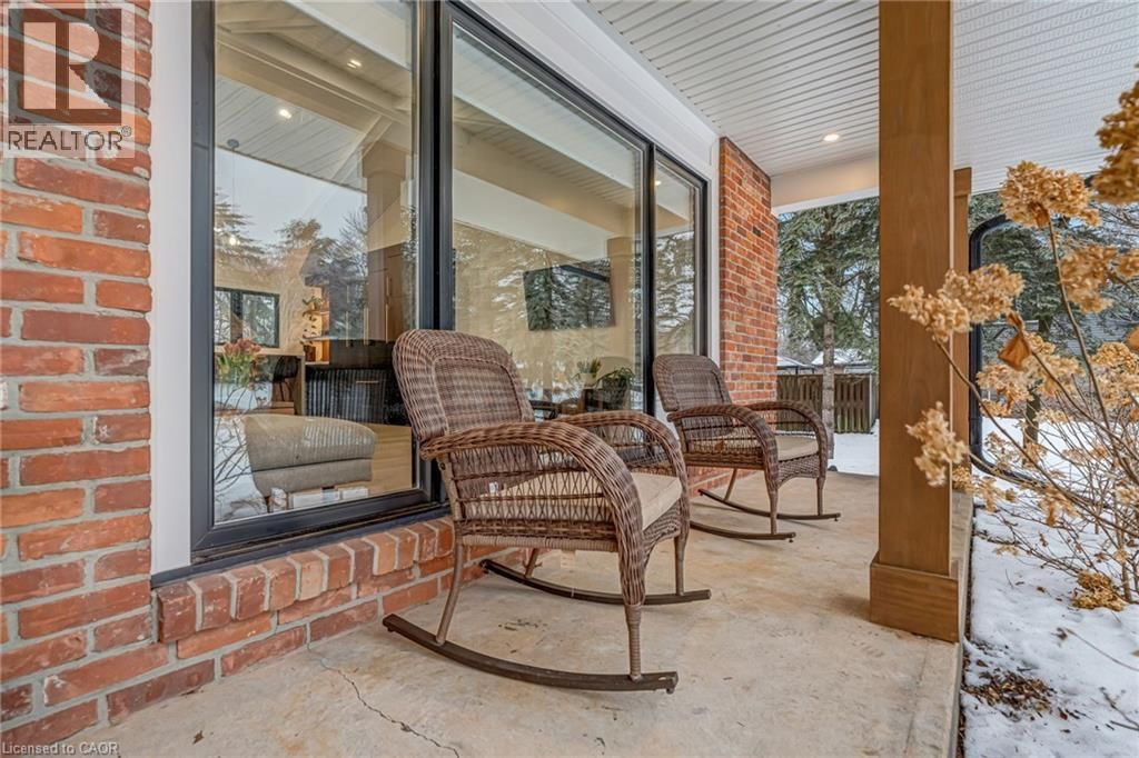 16 BANNISDALE WAY Image 5