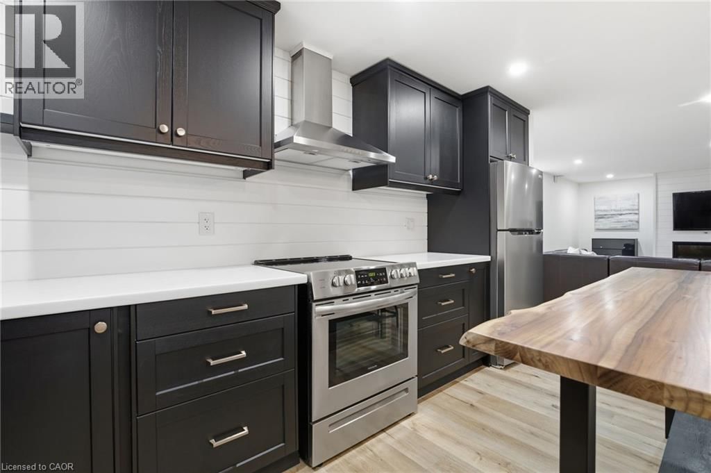 9 EAST STREET NORTH Image 26