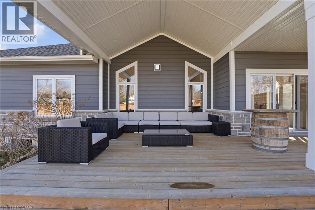 9 EAST STREET NORTH Image 29