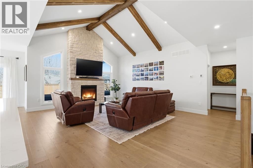 9 EAST STREET NORTH Image 7