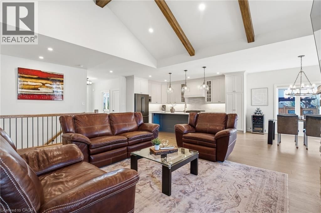 9 EAST STREET NORTH Image 9