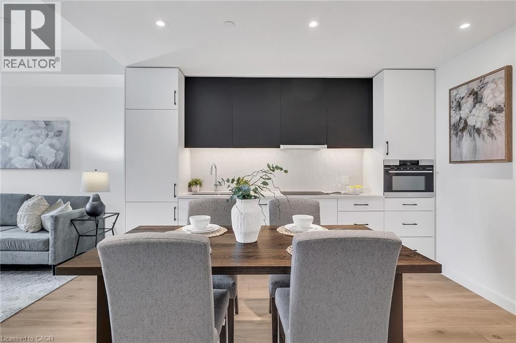 306 - 741 KING STREET WEST Image 4