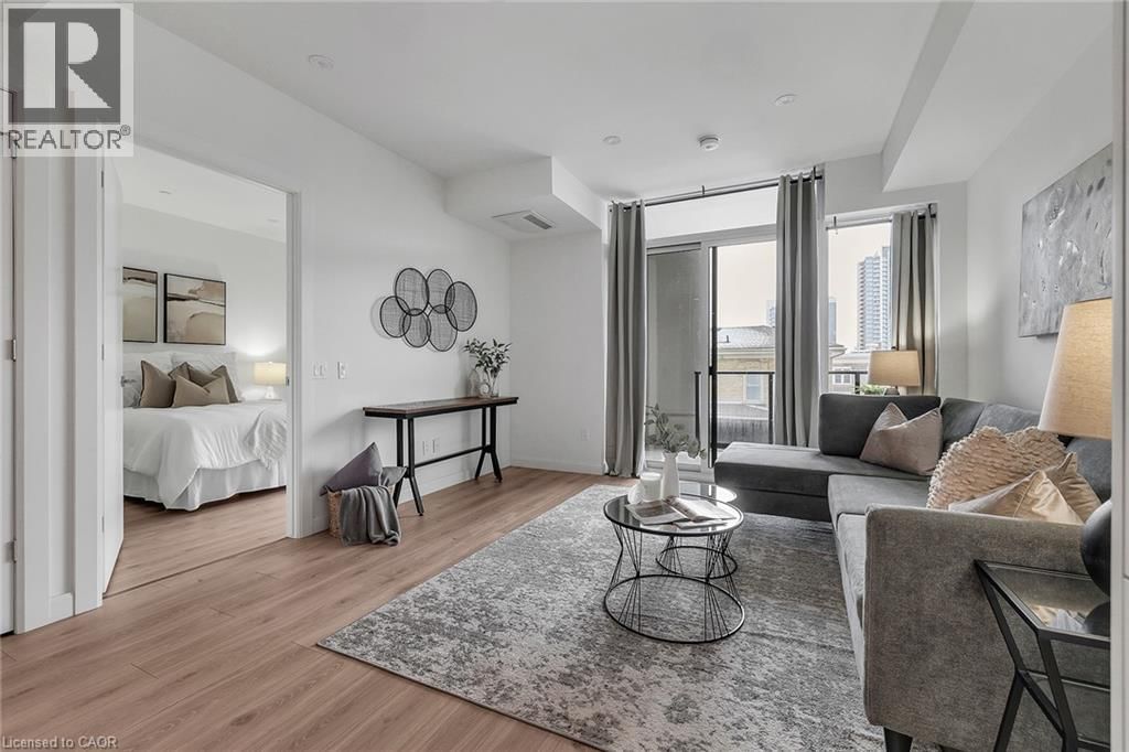 306 - 741 KING STREET WEST Image 9