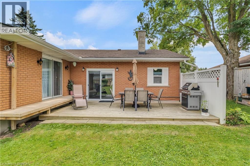 490 SADDLER STREET EAST Image 41