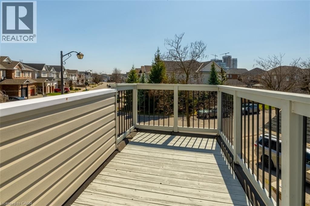 53 DILLS CRESCENT Image 14