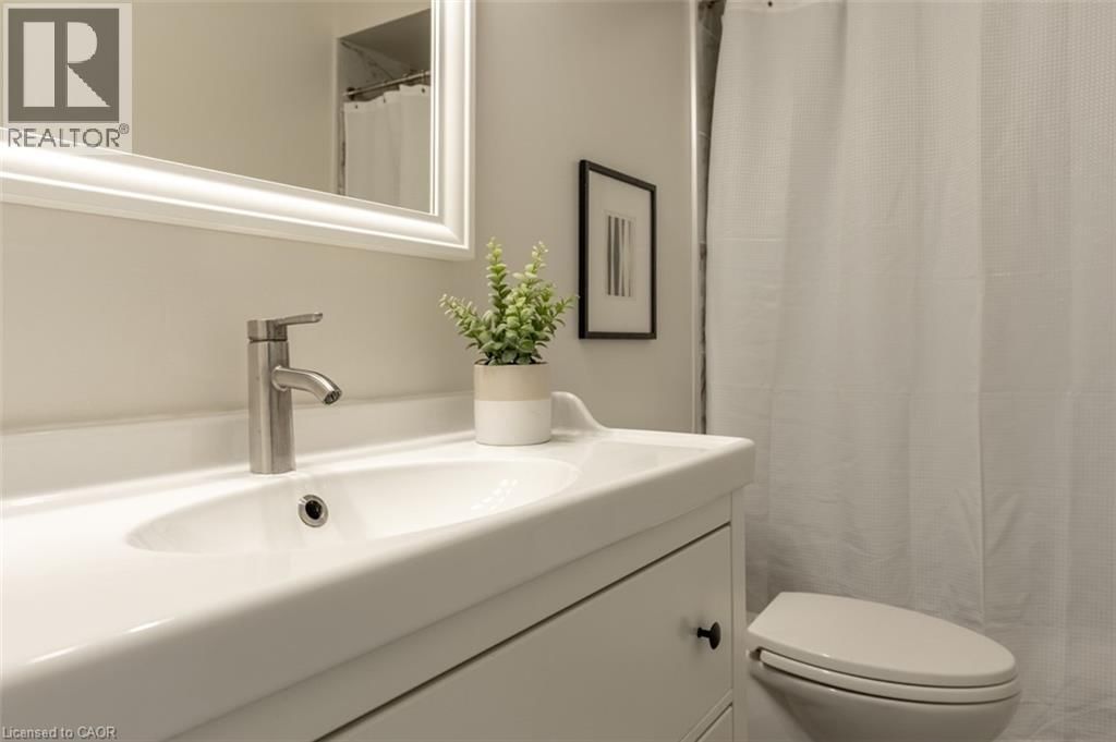 53 DILLS CRESCENT Image 16