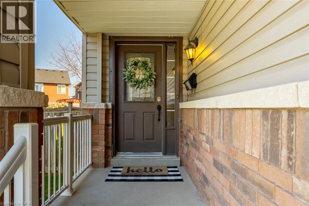 53 DILLS CRESCENT Image 2