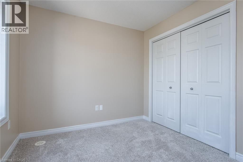 H3 - 70 WILLOWRUN DRIVE Image 32