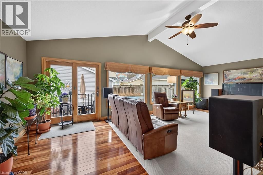 3 SECOND STREET SOUTH Image 19