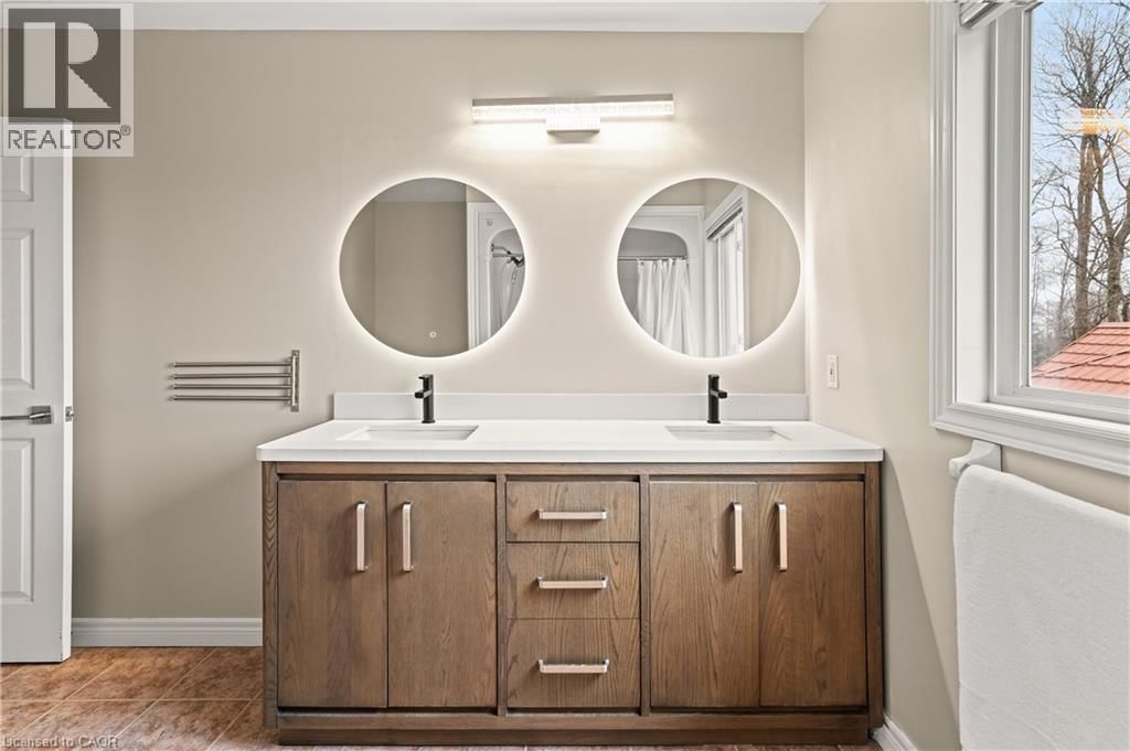 534 BIRCHLEAF WALK Image 30