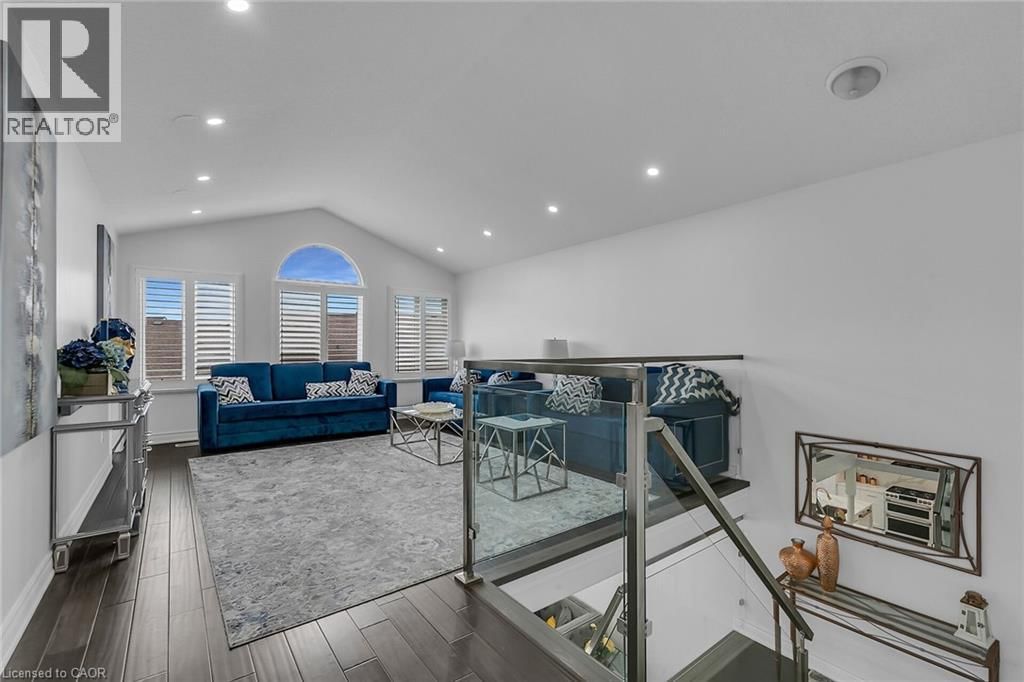 956 BANFFSHIRE COURT Image 18