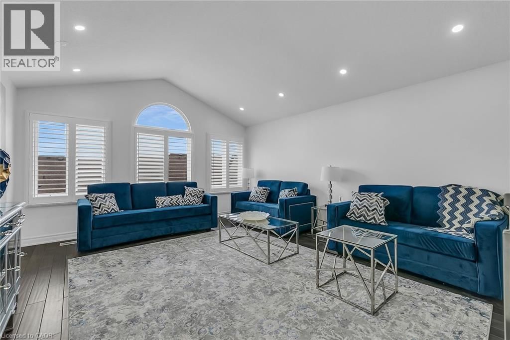 956 BANFFSHIRE COURT Image 19