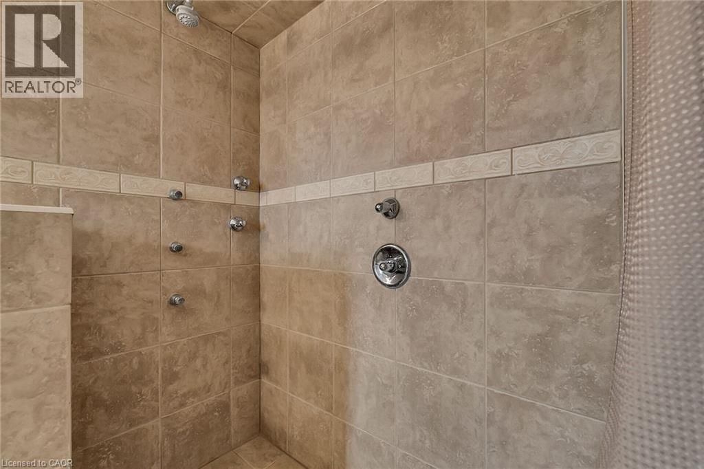 956 BANFFSHIRE COURT Image 26