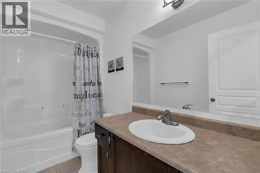 956 BANFFSHIRE COURT Image 30