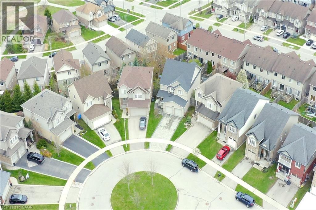 956 BANFFSHIRE COURT Image 41