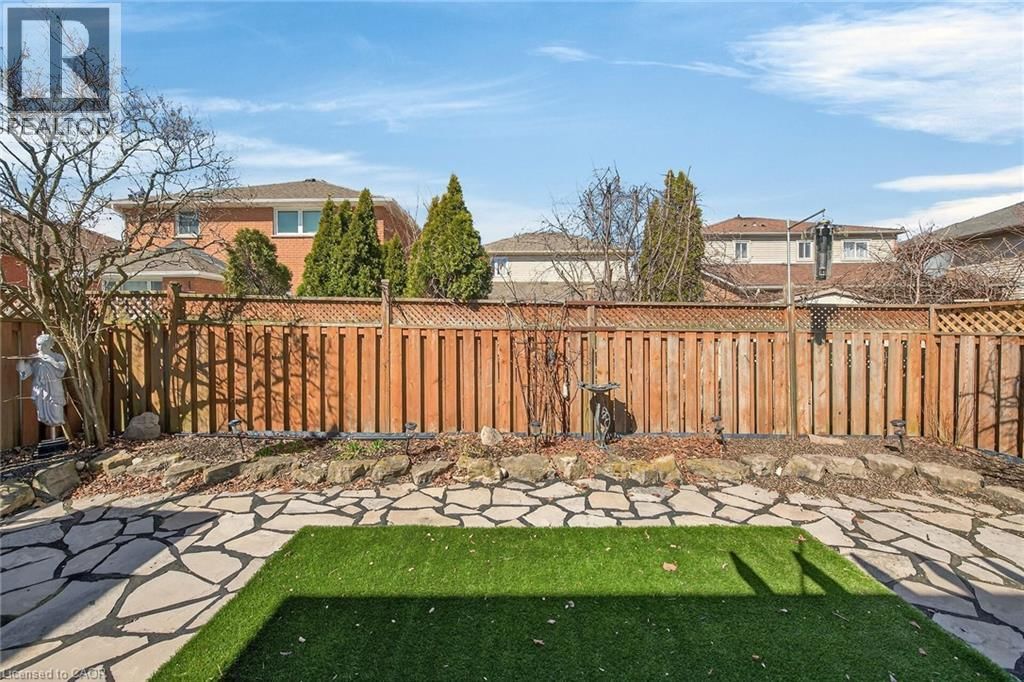 738 UPPER KENILWORTH AVENUE Image 45