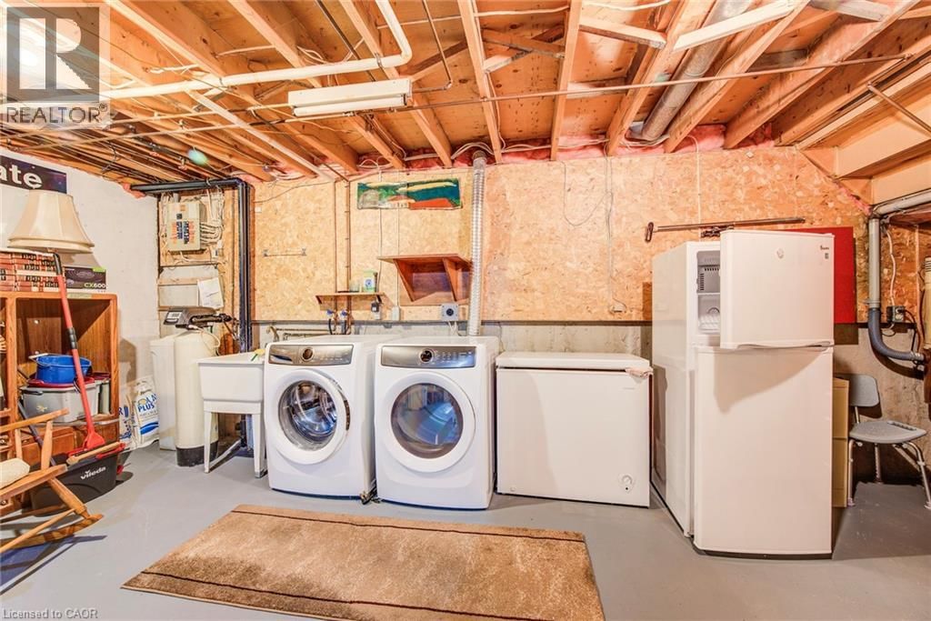 53 GREENOCK DRIVE Image 37