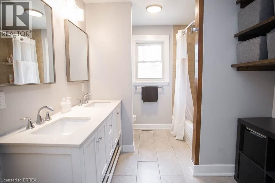 20 RUSSELL STREET Image 24