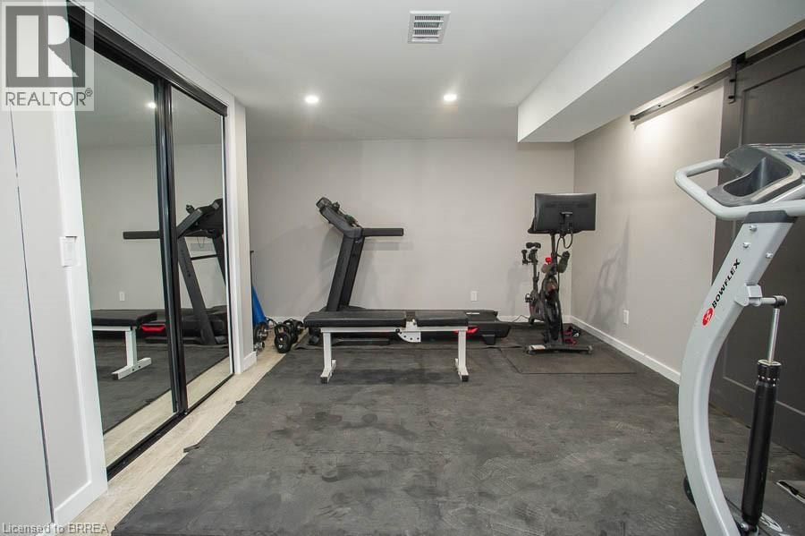 20 RUSSELL STREET Image 30