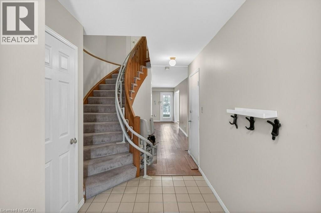 86 RITA AVENUE Image 16