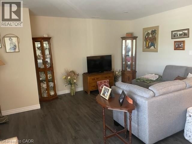 2 - 954 CONCESSION STREET Image 6