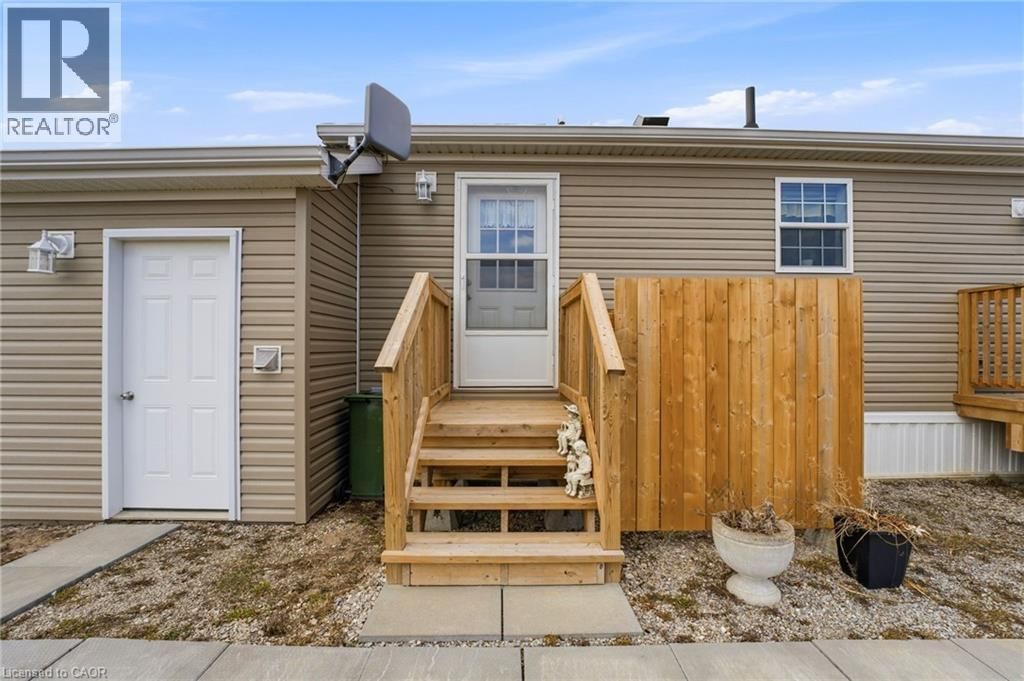 20 HICKORY HOLLOW Image 33