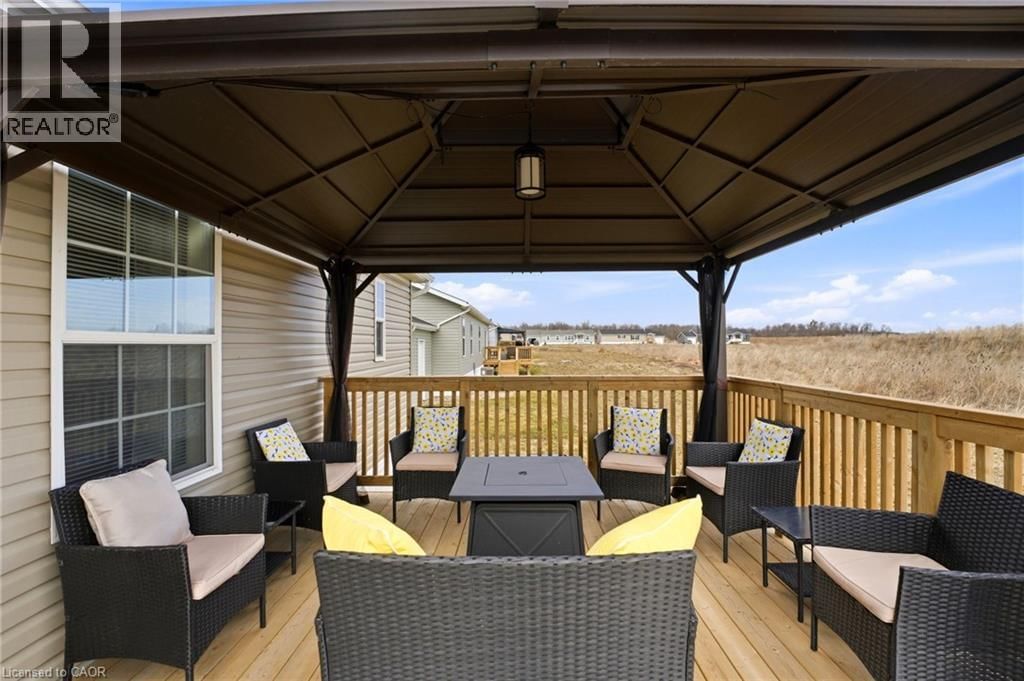 20 HICKORY HOLLOW Image 35