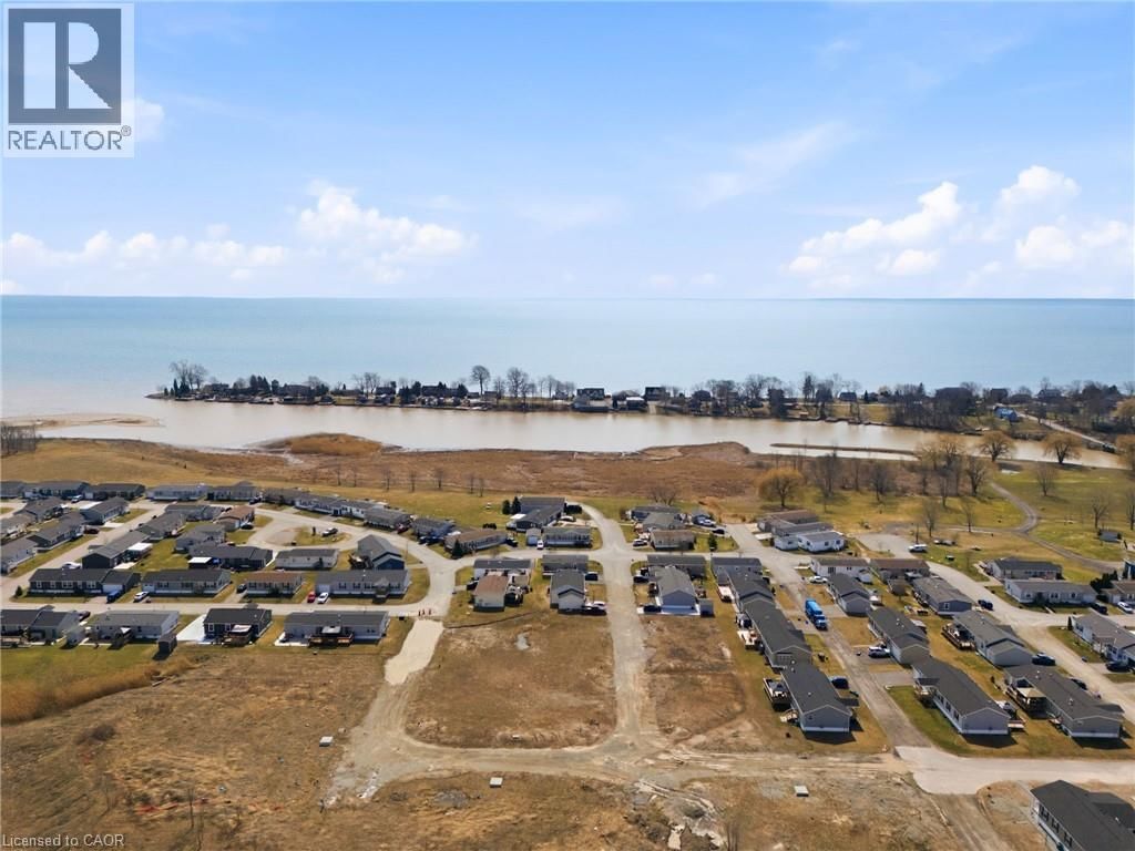 20 HICKORY HOLLOW Image 6