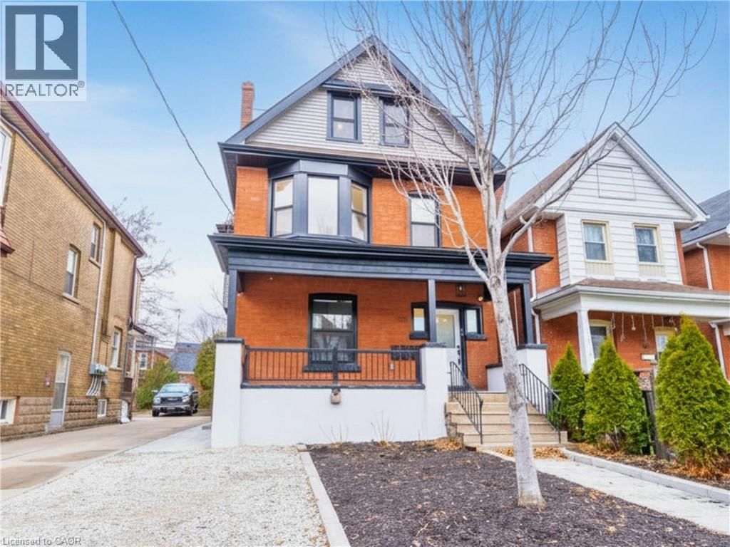 204 BALSAM AVENUE SOUTH Image 1