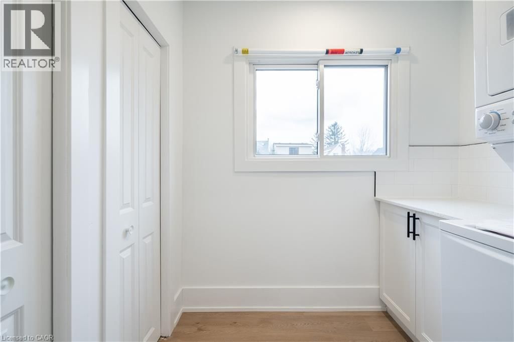 204 BALSAM AVENUE SOUTH Image 30