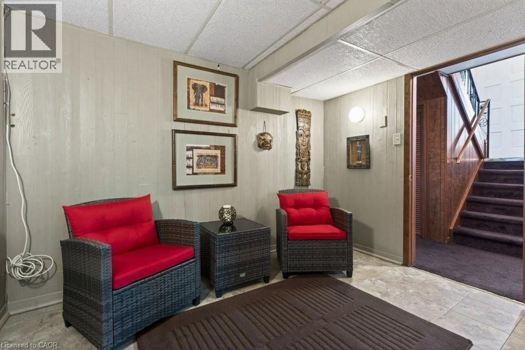 111 MILL STREET Image 30