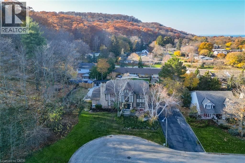 40 PARKWOOD ROAD Image 9