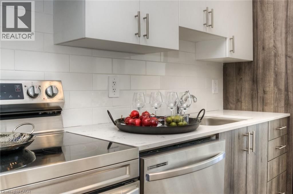 702 - 1434 HIGHLAND ROAD WEST Image 10