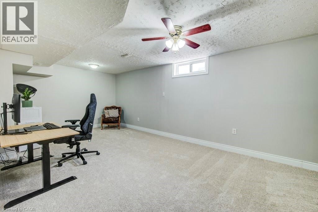 110 IMPERIAL ROAD NORTH Image 34