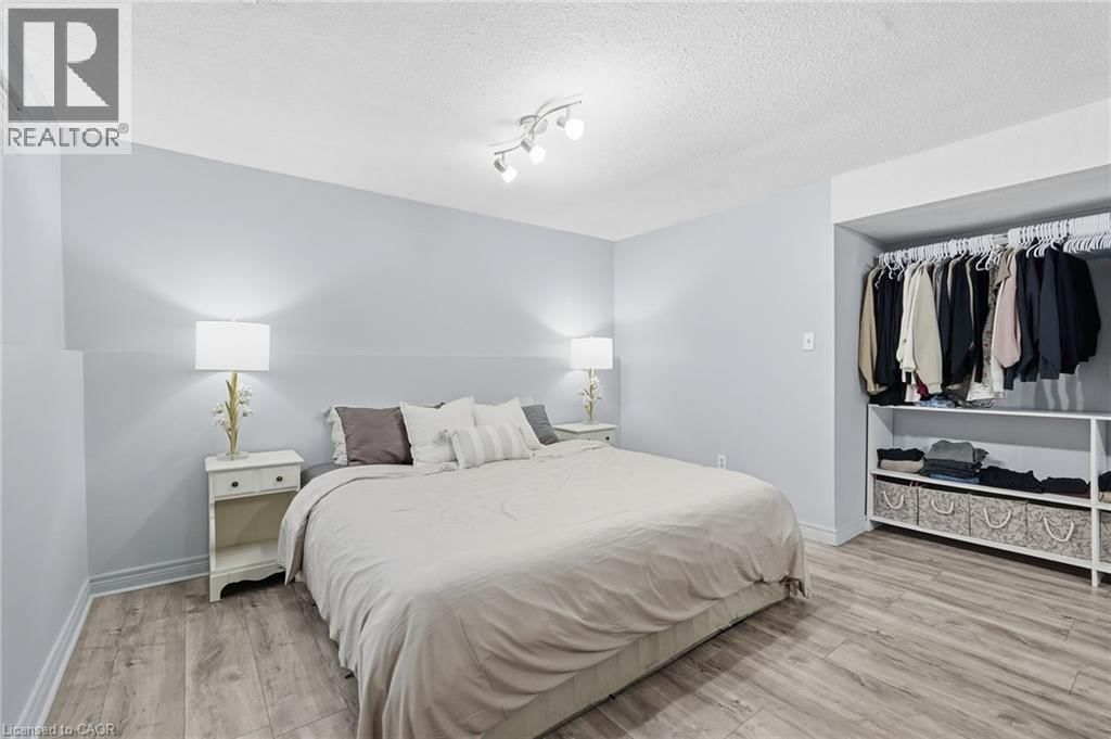 39 KENNARD STREET Image 22