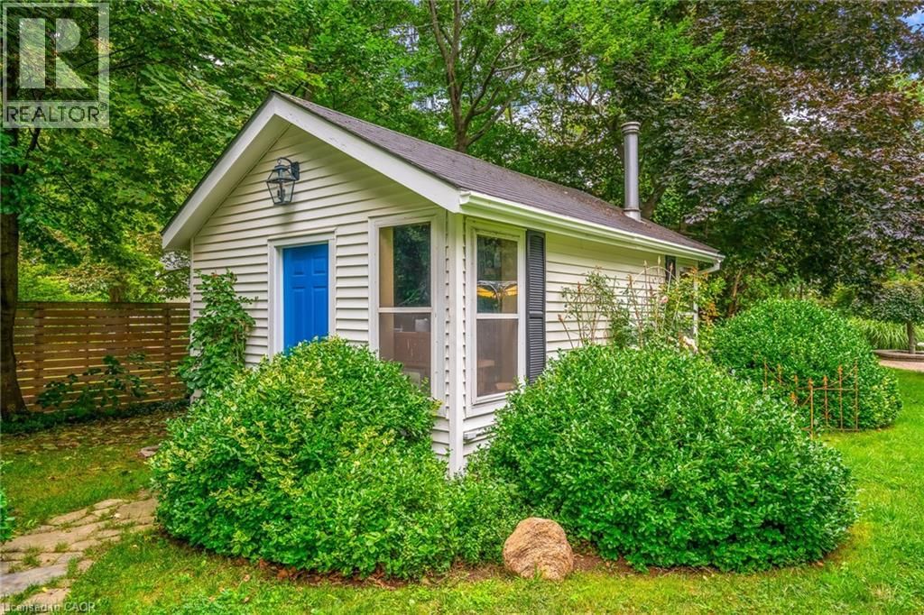 14894 NIAGARA RIVER PARKWAY Image 38