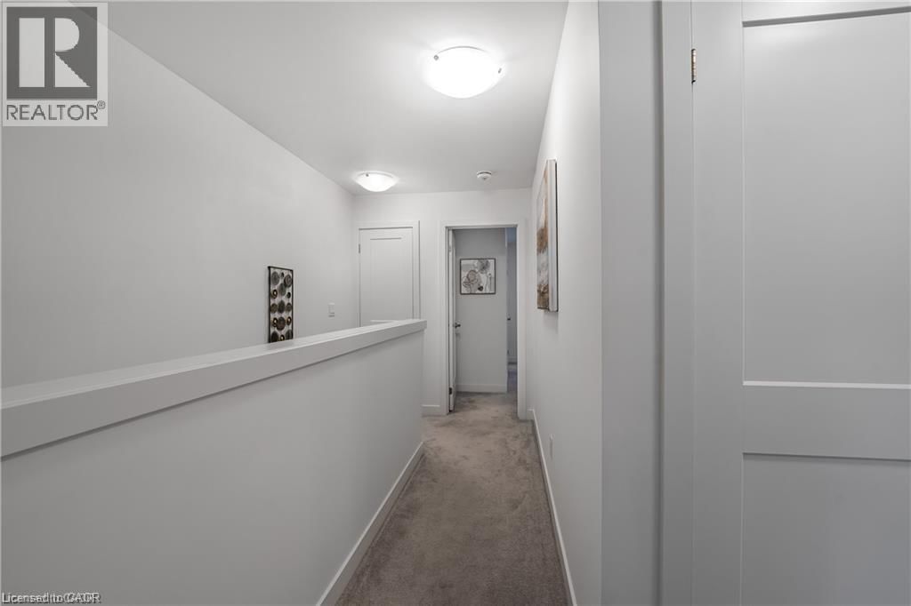 7 - 110 FERGUS AVENUE Image 24