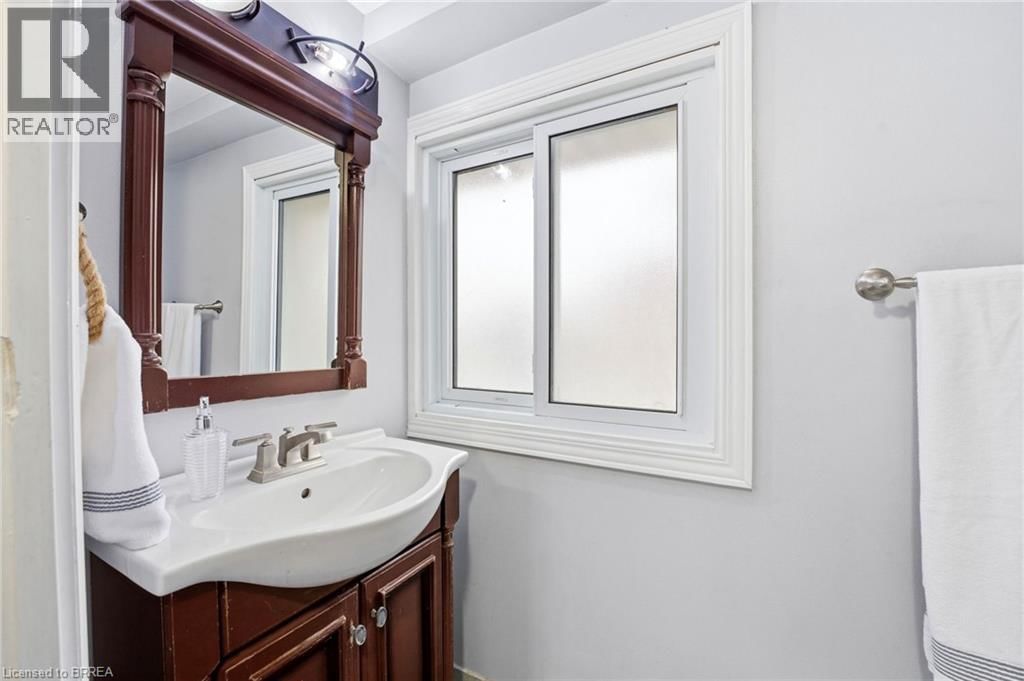 D - 277 STANLEY STREET Image 12