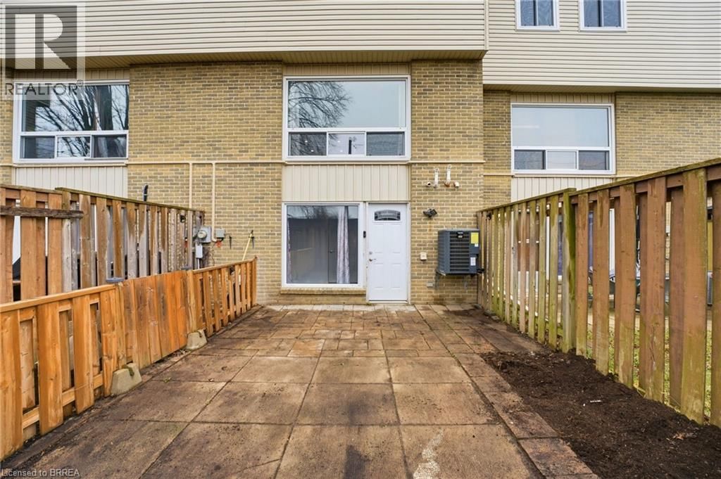 D - 277 STANLEY STREET Image 21