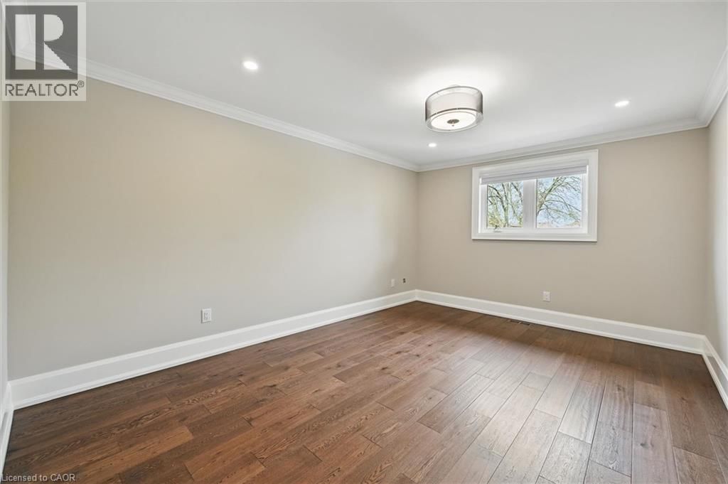 7 GRANDVIEW AVENUE Image 28