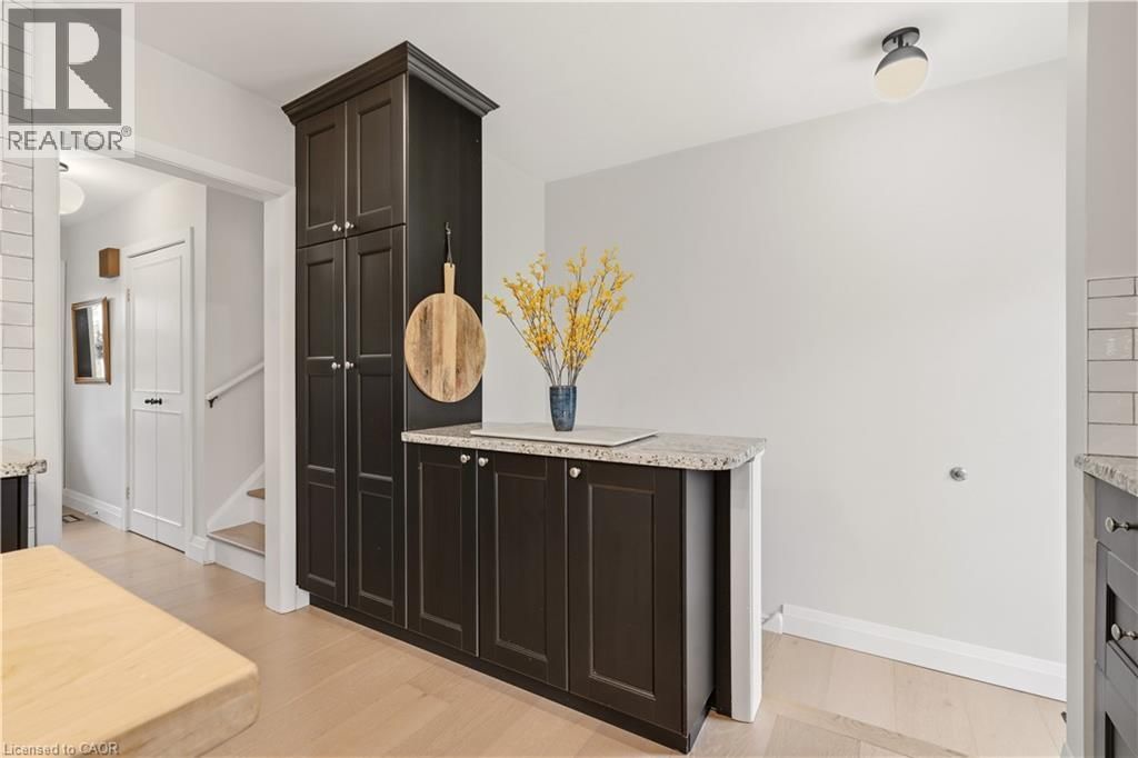 4046 GRAPEHILL AVENUE Image 23