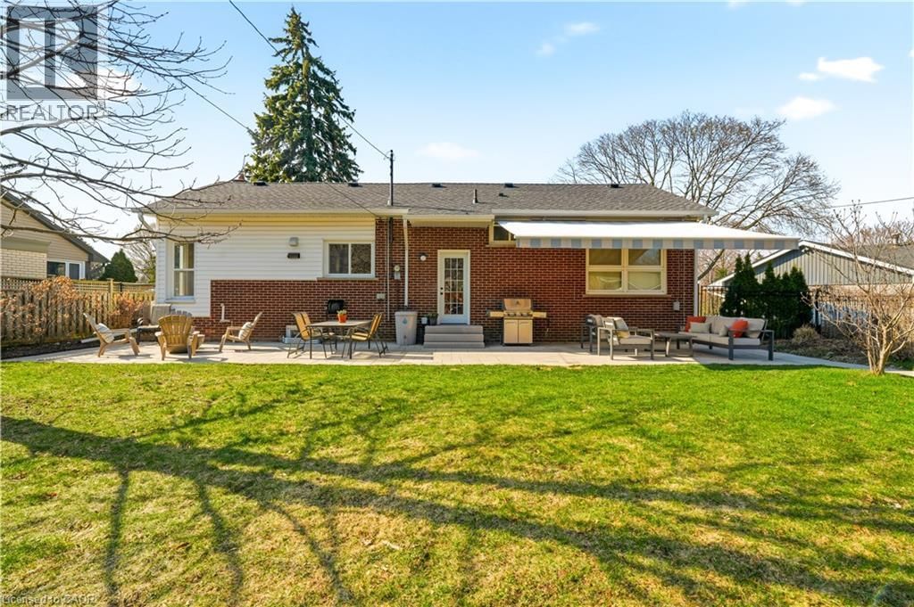 4046 GRAPEHILL AVENUE Image 44