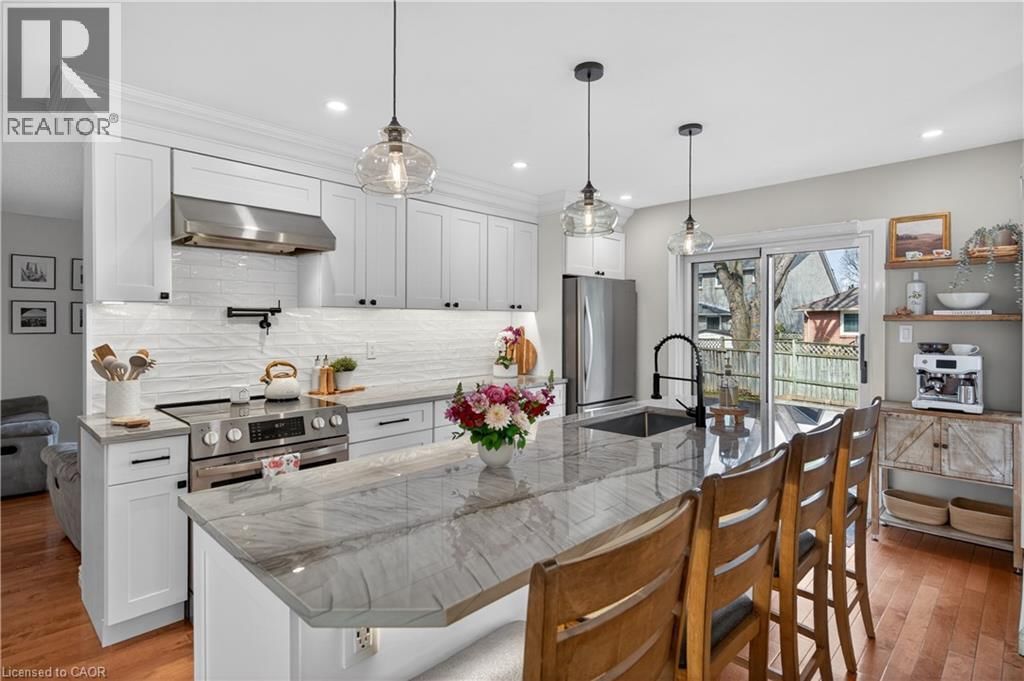 1151 CAMPBELL COURT Image 13