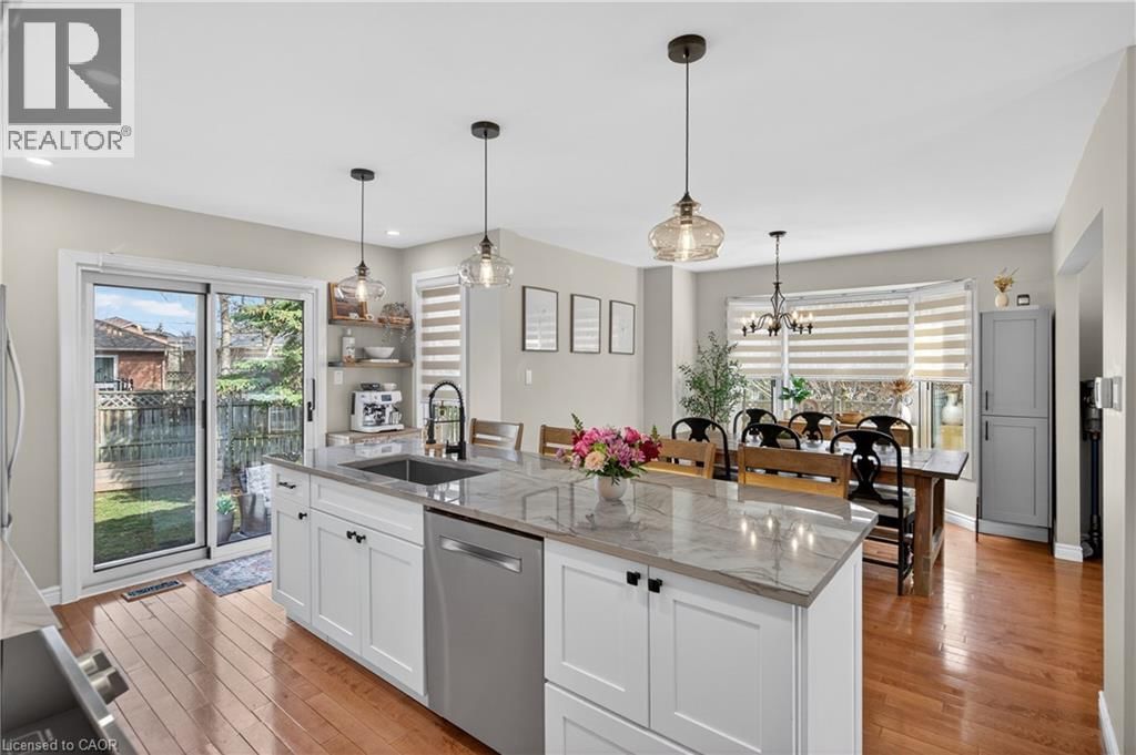 1151 CAMPBELL COURT Image 16