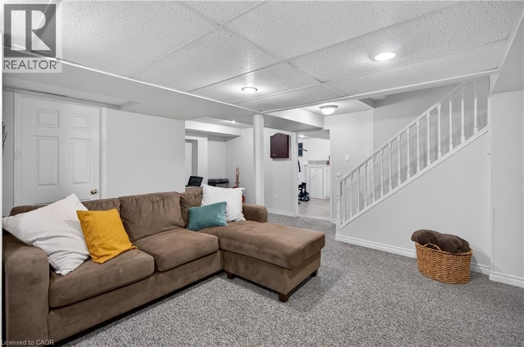 1151 CAMPBELL COURT Image 37