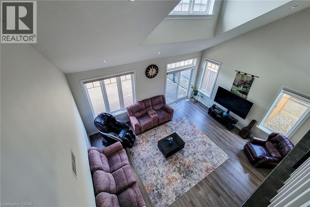 96 ANASTASIA BOULEVARD Image 11