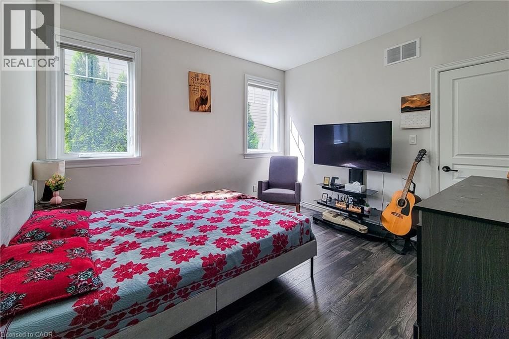 96 ANASTASIA BOULEVARD Image 24